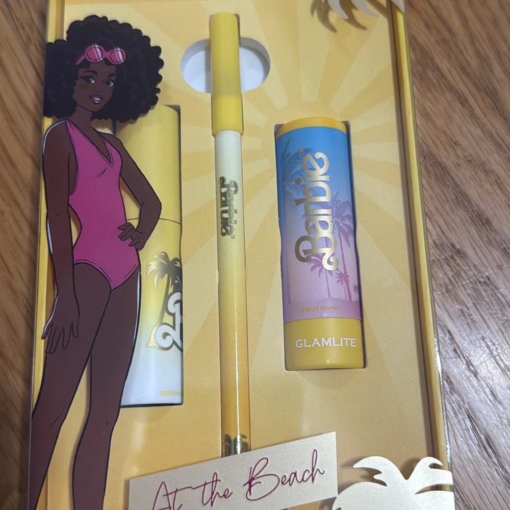 Barbie At the Beach Lip Liner Set - Yellow and Multicolor